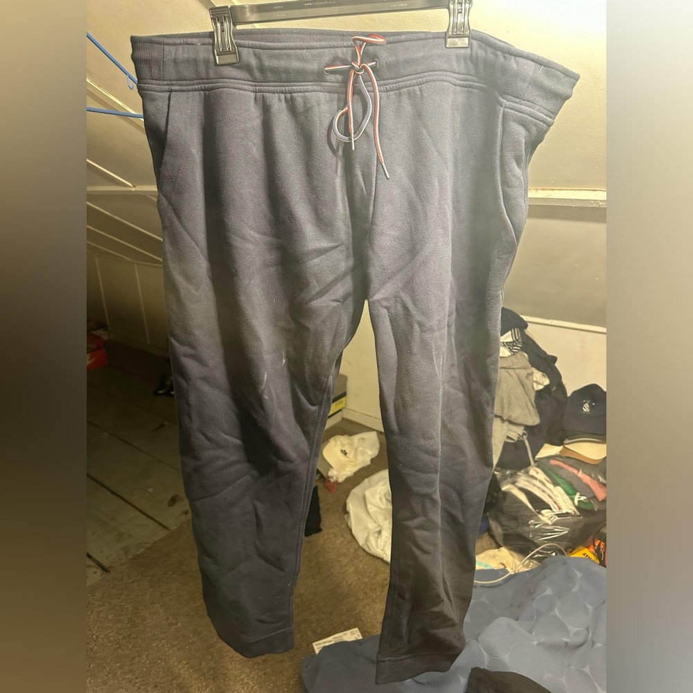 Tommy Hilfiger Navy Blue Sweatpants size XXL
